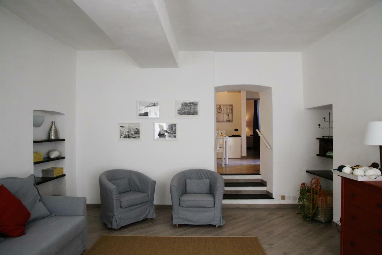 Posidonia Casa Al Mare In Citta Apartment เจนัว ภายนอก รูปภาพ